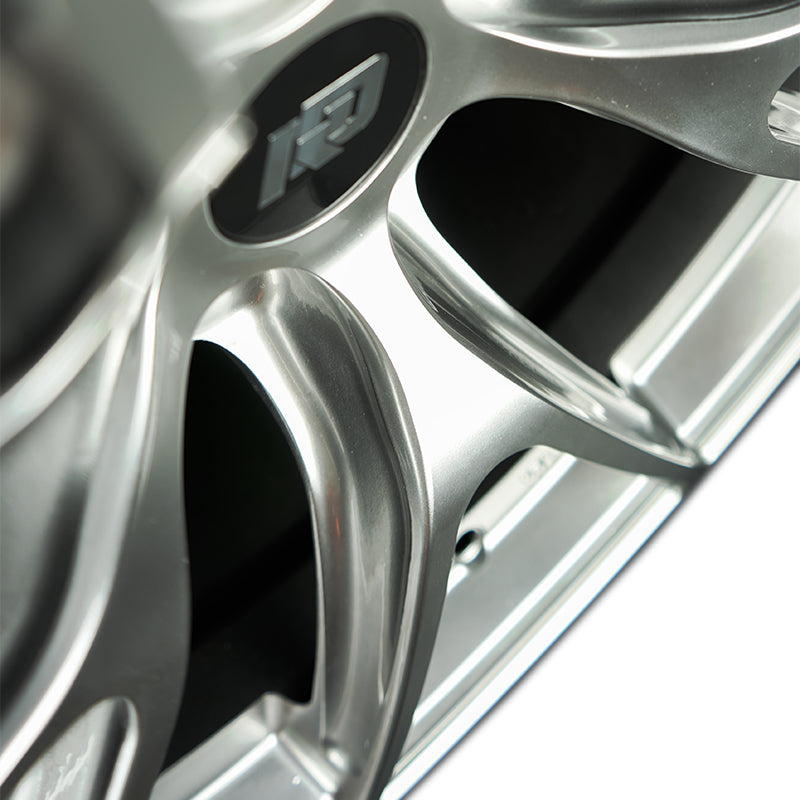 Racing Division Pista "M" Spec - 18 инча - 5х120