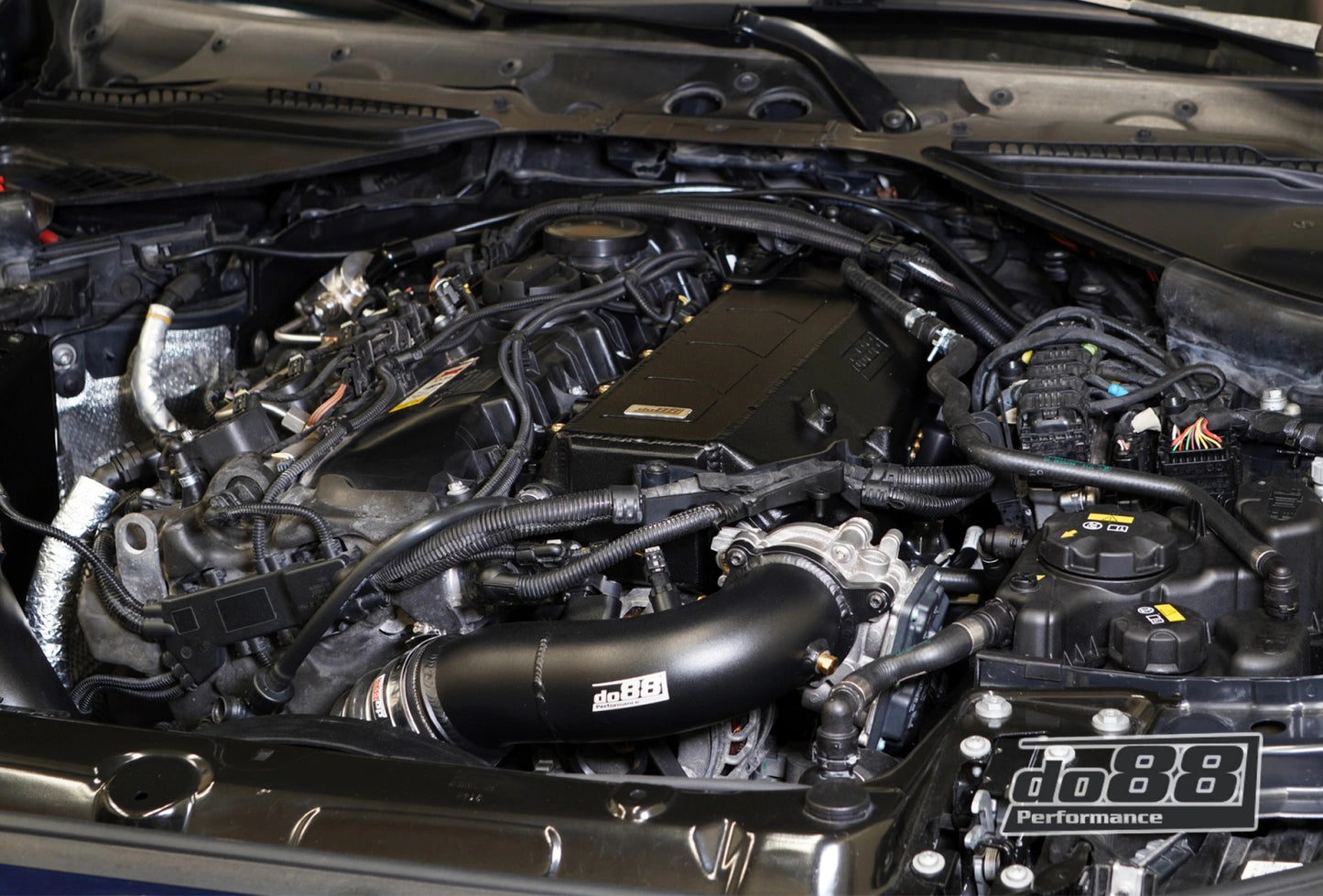 do88 Интейк охладителен колектор BMW G-Serie (B58) / Toyota GR Supra A90