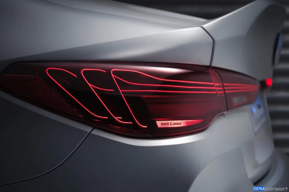 OEM BMW - Ретрофит Лазерни Стопове LCI - М4