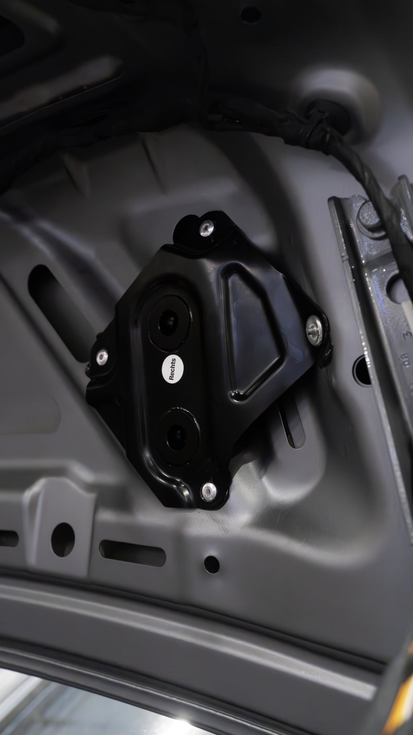 Хаймус Рейсинг "Swan Neck" Крило за G80 M3